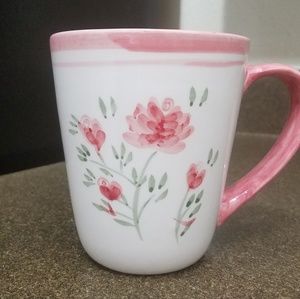 Vintage flower mug